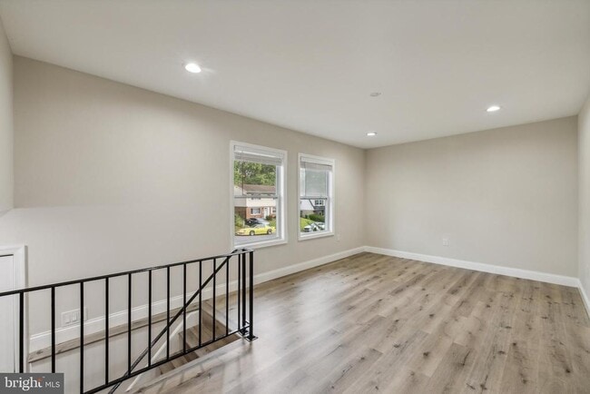 Building Photo - 4418 Hendricks Dr