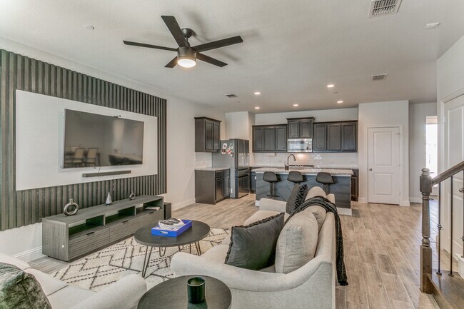 Foto del edificio - 5528 Kilmer Dr