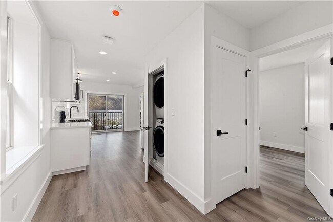 Foto del edificio - 21 Ridge St