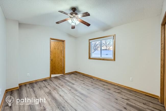 Building Photo - 1888 Hinckley Street, White Bear Lake, MN,...