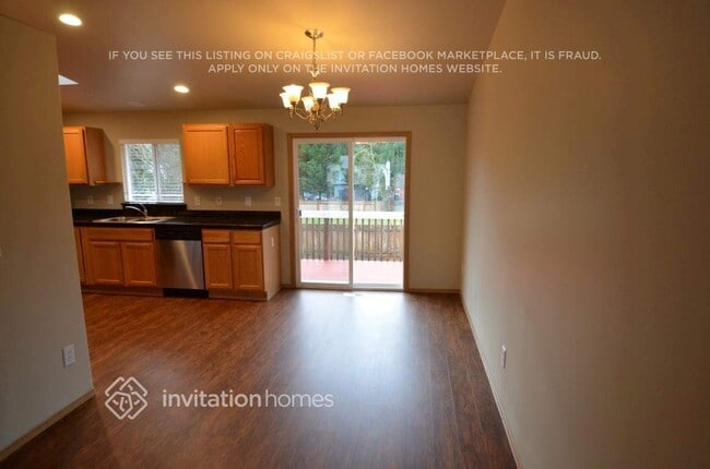 Foto del edificio - 4200 176th Pl NE