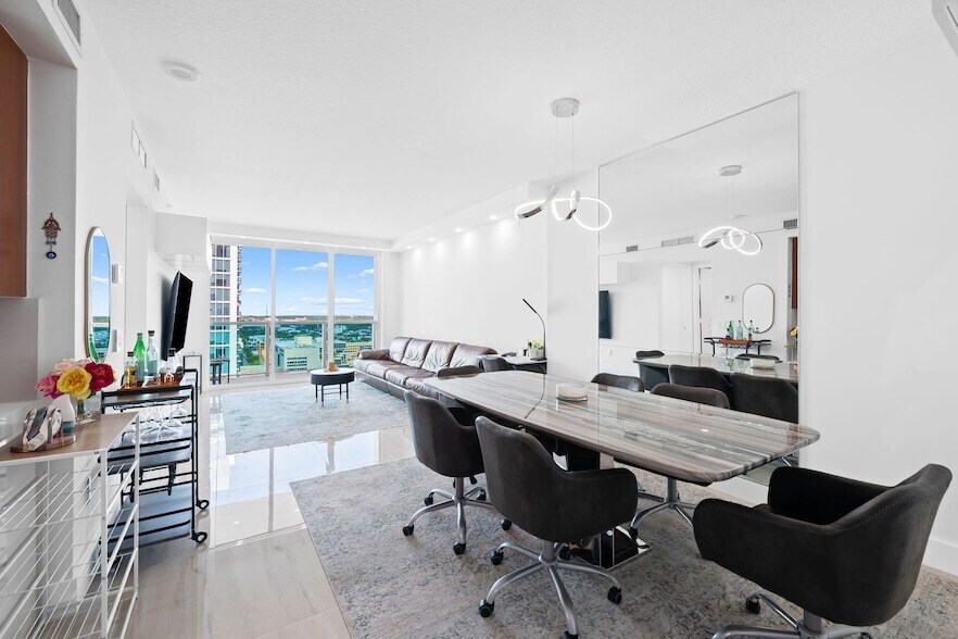 Photo - 350 SE 2ND ST Unit 2280