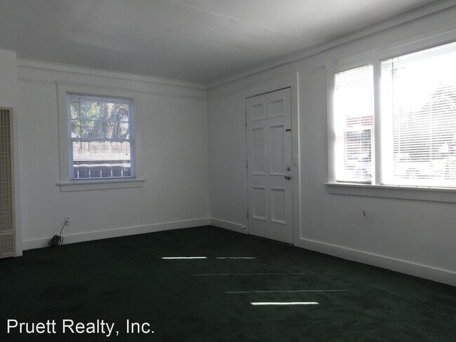 Building Photo - 1 br, 1 bath House - 4978 Narragansett Avenue