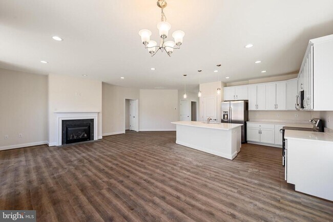 Foto del edificio - 105 Amberfield Ct