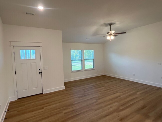 Foto del edificio - Your Dream Home Just Hit the Market – Don’t Miss Out!