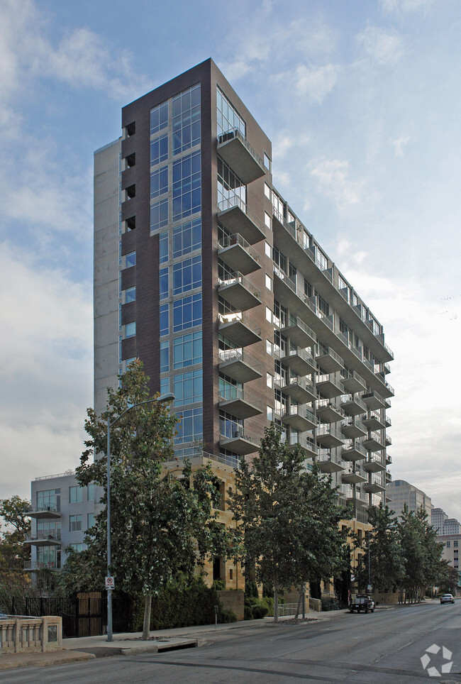 Building Photo - Austin City Lofts