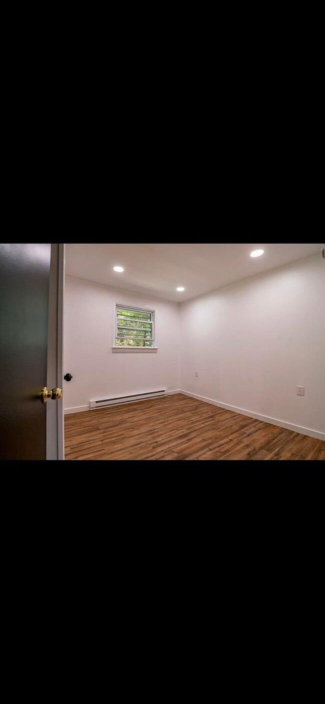 Building Photo - 34 Averyville Ln