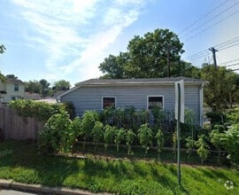 Building Photo - 1035 Milmont Ave