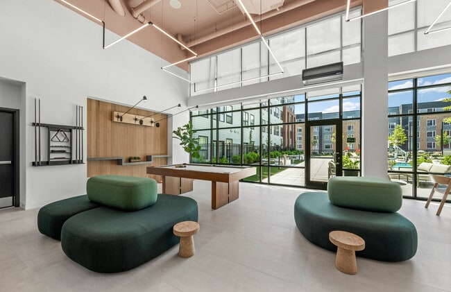 02 - Jade Apartments