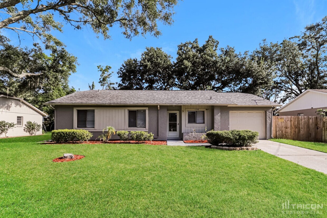 Foto principal - 1108 Robin Dr