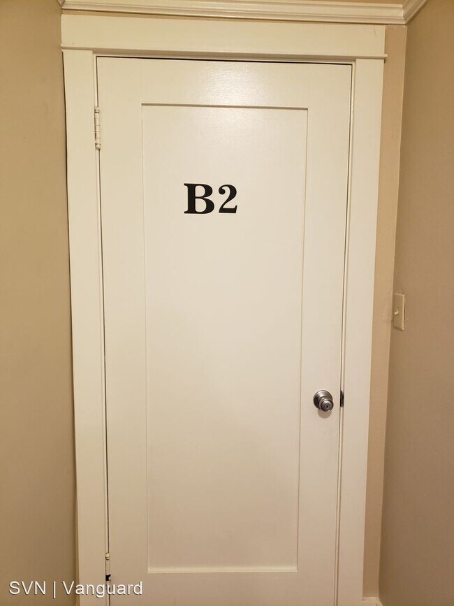 Foto del edificio - 1 br, 0.5 bath Room For Rent - Old Town Or...