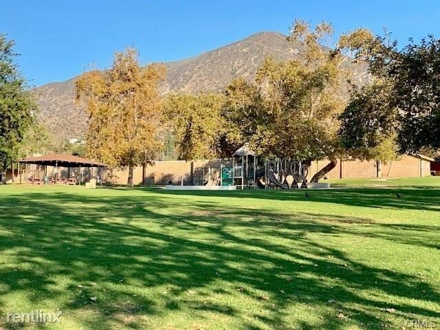 Foto del edificio - 3 br, 3 bath House - 37 W Highland Ave