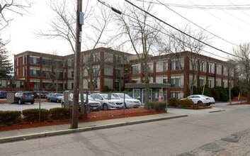 Building Photo - 54 Haverhill St