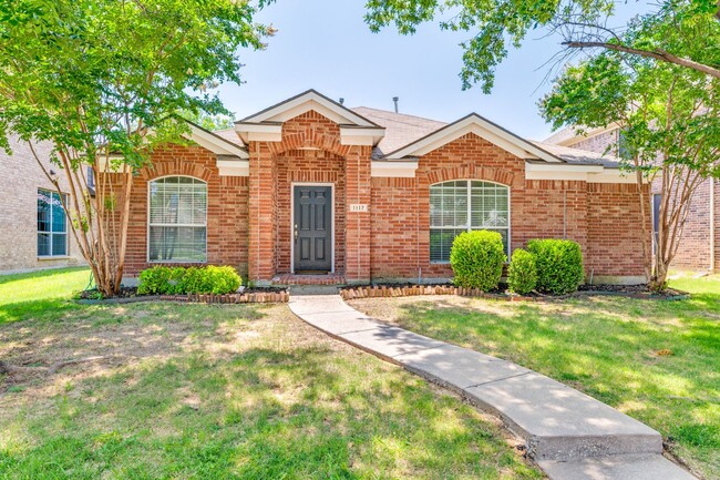 Building Photo - 1117 Red Hawk Dr