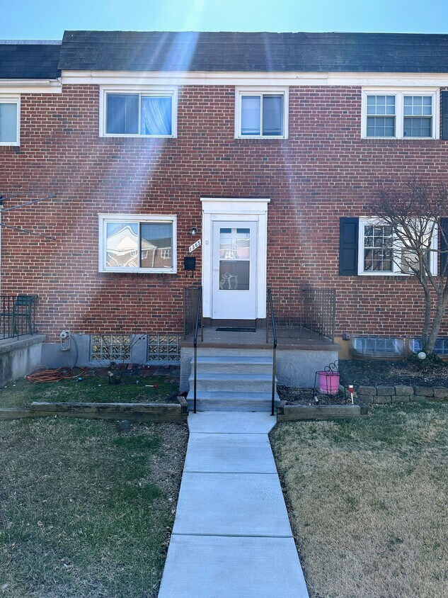 1365 Halstead Rd, Parkville, MD 21234 Townhome Rentals in Parkville
