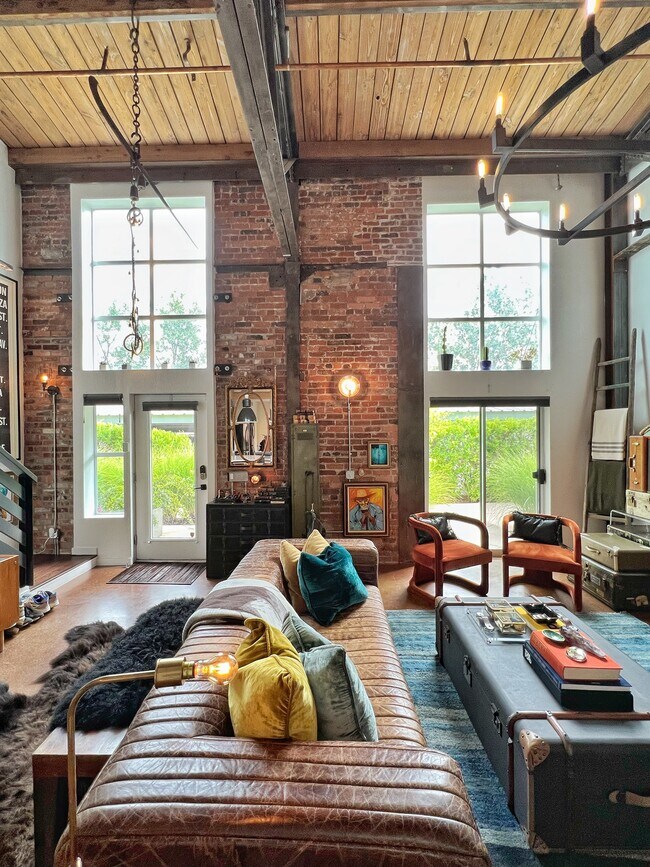 Foto del edificio - 3033 Blake St