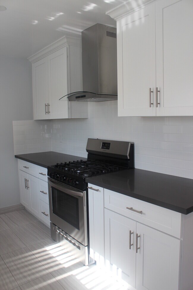 Foto del edificio - 517 W Stocker St