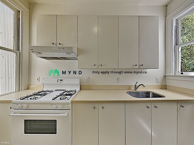Foto del edificio - 2 br, 1 bath Apartment - 501-507 Bartlett St