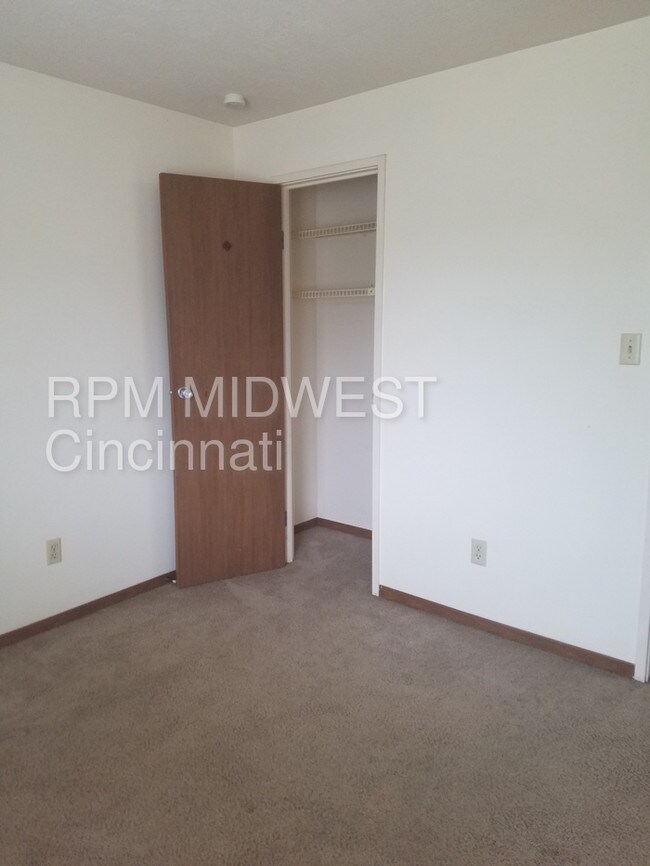 Foto del edificio - 6650 Hearne Rd