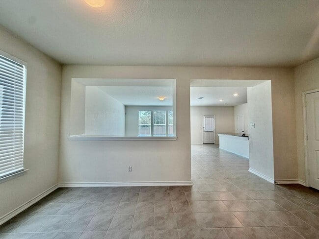 Building Photo - 8014 Canyon Wren Pk