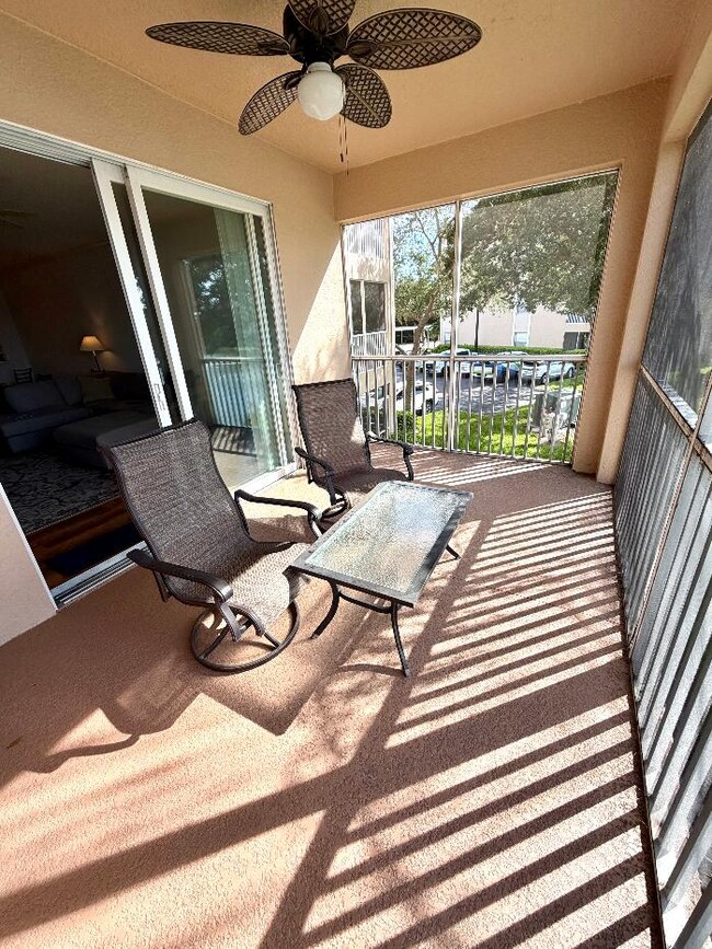 Building Photo - 8450 Kingbird Loop