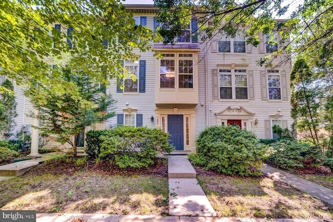 Foto del edificio - 986 Harrison Cir