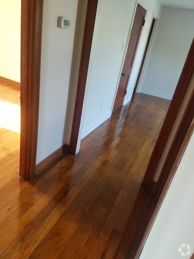 Apartments For Rent in Winchester, KY with Yard 1 Rentals