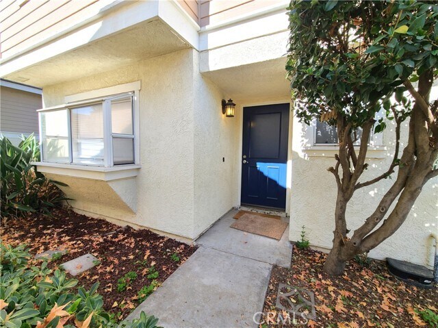 Foto principal - 25670 Huron St