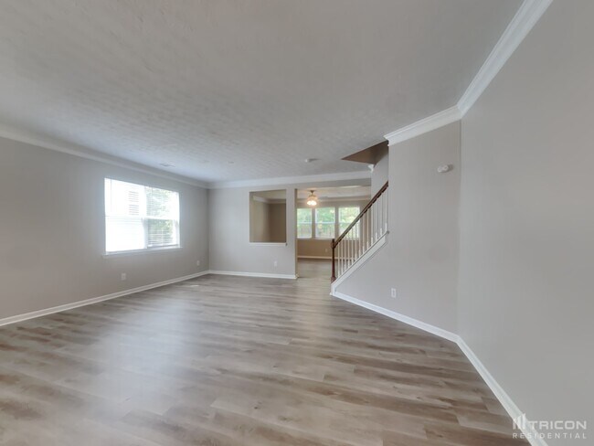 Building Photo - 2140 Manchester Ct