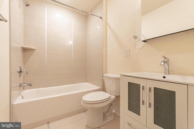 Foto del edificio - 1430 South St