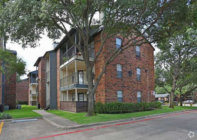 Manhattan Apts Dallas