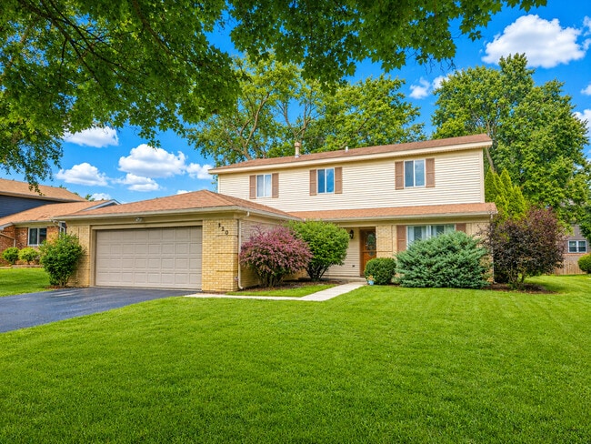 Foto del edificio - 320 Thistle Dr
