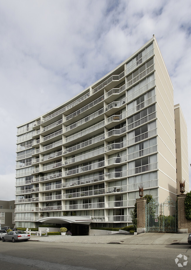 Building Photo - Washington Tower Apartments