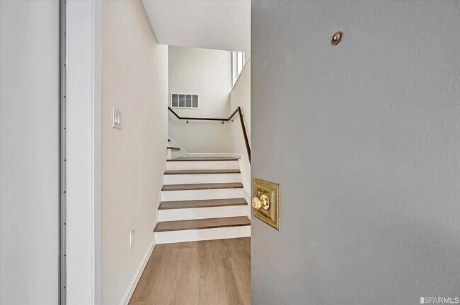 Foto del edificio - 145 Cortland Ave