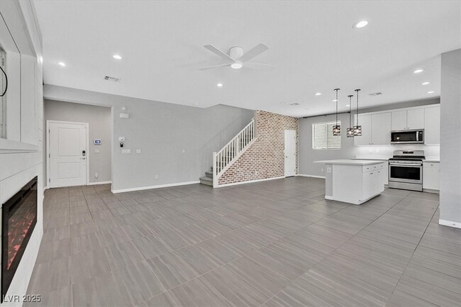 Building Photo - 3065 Concepcion Ct