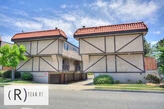 Building Photo - 1540 Potrero Grande Dr
