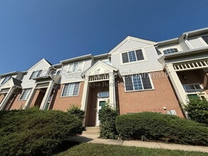 Building Photo - 2105 W Concord Ln