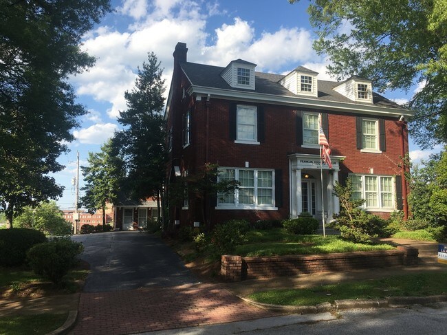 Foto del edificio - Fortwood Apartments