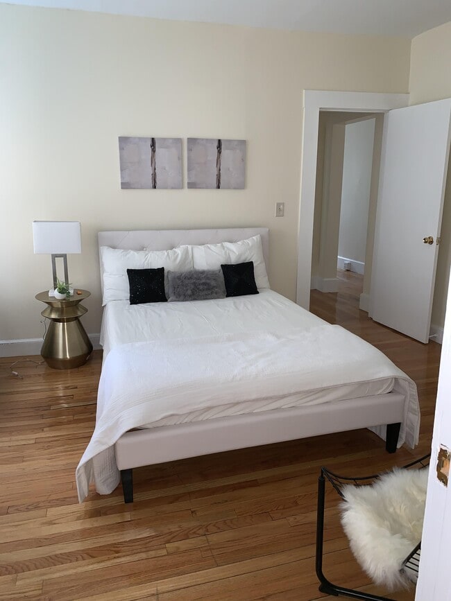 Building Photo - 27 Forest St Building Photo - 27 Forest St