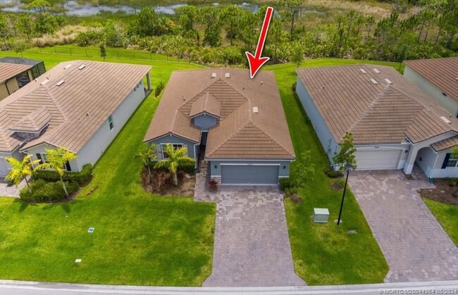 Foto del edificio - 4554 NW King Ct