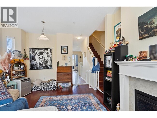 Photo du bâtiment - 160 Pembina St