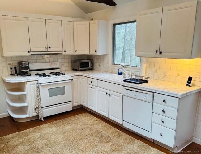 Foto del edificio - 231 Romford Rd