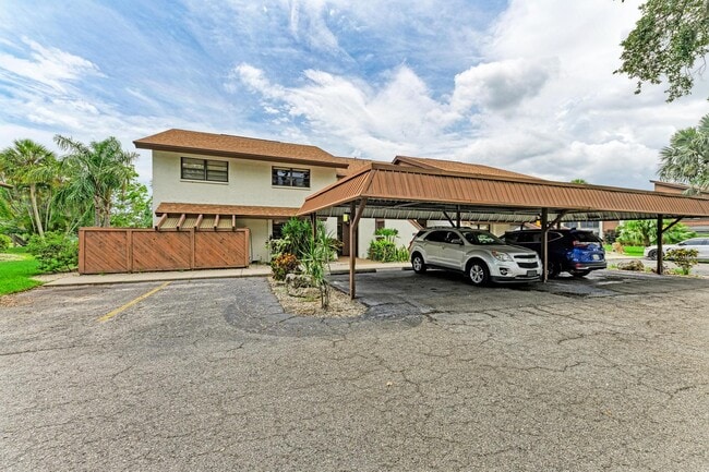 Building Photo - 4568 Red Maple Rd