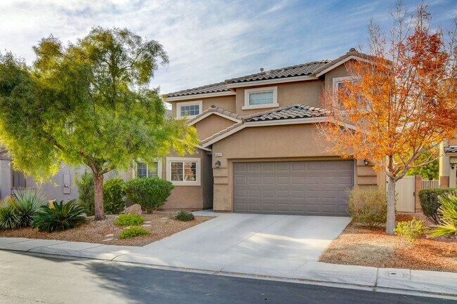 Building Photo - Pool Home with Downstairs Primary Bedroom!