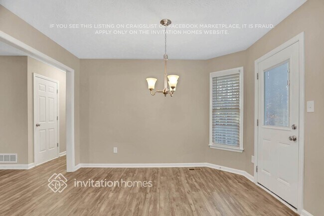 Foto del edificio - 240 Maplewood Ln
