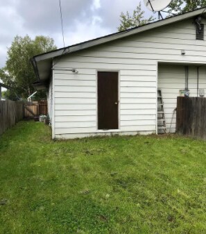 Foto principal - 3845 Randolph St