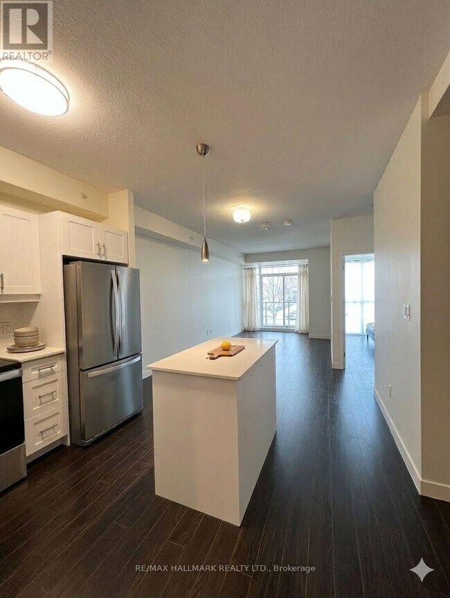 Photo du bâtiment - 128 King St N