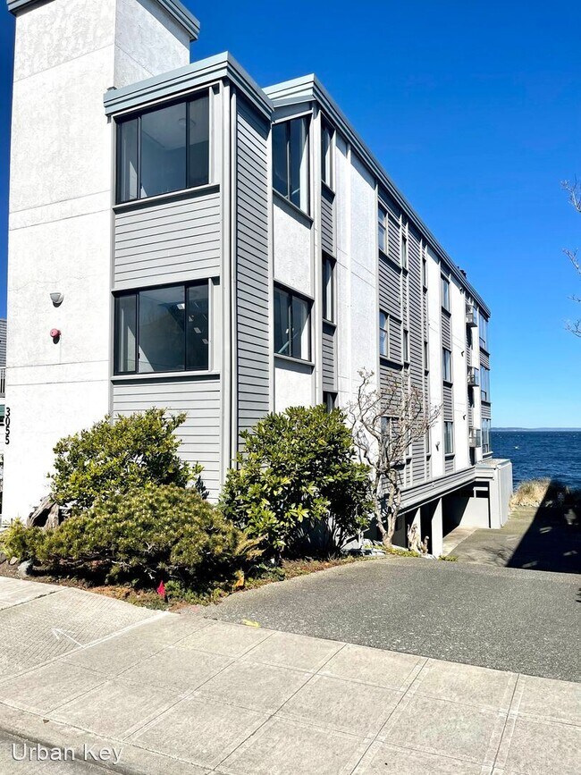 Foto del edificio - 2 br, 2 bath House - 3055 Alki Ave SW #C