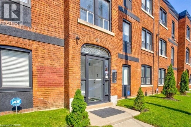 Building Photo - 81 Gibson Ave