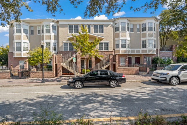 Building Photo - 509 N Market St